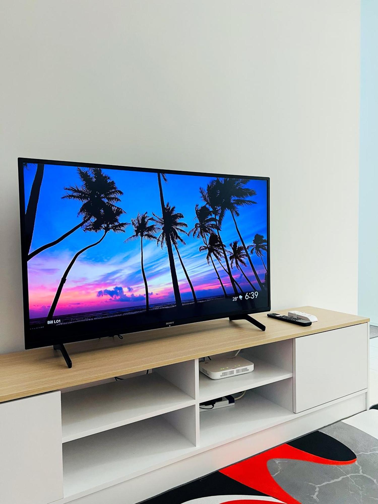 Pangsapuri Cozy 3 , Klcc View , 100 Mbps Wifi , Netflix By Noon's